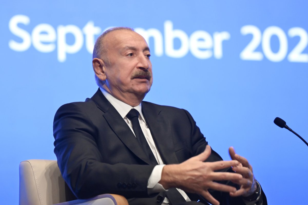 Алиев назвал двигатели будущего Азербайджана